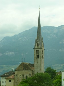 A landmark in every city in Germany, Austria and Italy!