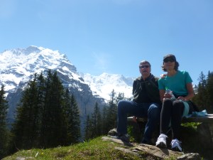 Hiking down to Lauterbrunnen and the Horner Pub