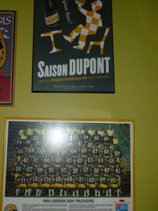 Some people are not fans of the *+$#@ Green Bay Packers - but don't publicize it in this bar