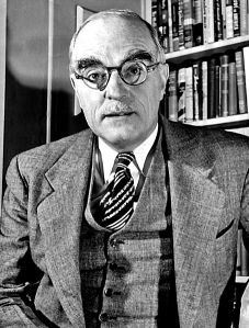 Public Domain - Wikimedia Commons (https://en.wikipedia.org/wiki/Thornton_Wilder#/media/File:Thornton_Wilder_-_1948.jpg) Original Source: Bridgeport Telegram 1/4/48