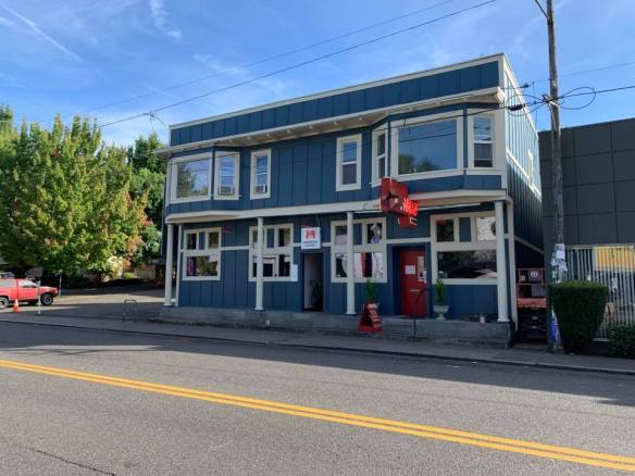 The Vern Facebook site (https://www.facebook.com/382719318958158/photos/a.382882885608468/513855825844506/?type=3&theater)