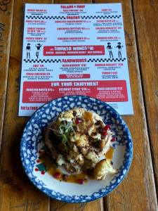 The Vern Facebook Page (https://www.facebook.com/382719318958158/photos/a.382882885608468/563994370830651/?type=3&theater)